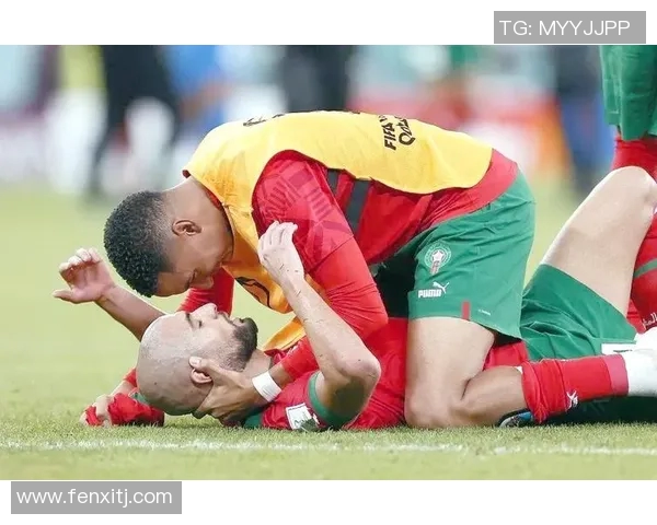 欧洲足球明星遭遇排挤引发热议视频曝光背后的故事与反思