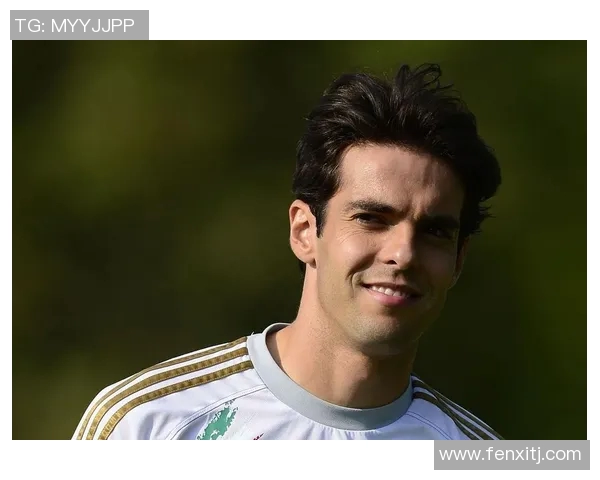 足球明星帅哥大比拼谁才是最帅的球场风云人物