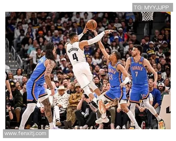 2013年NBA季后赛雷霆与快船激战回顾：经典对决与传奇瞬间的交汇